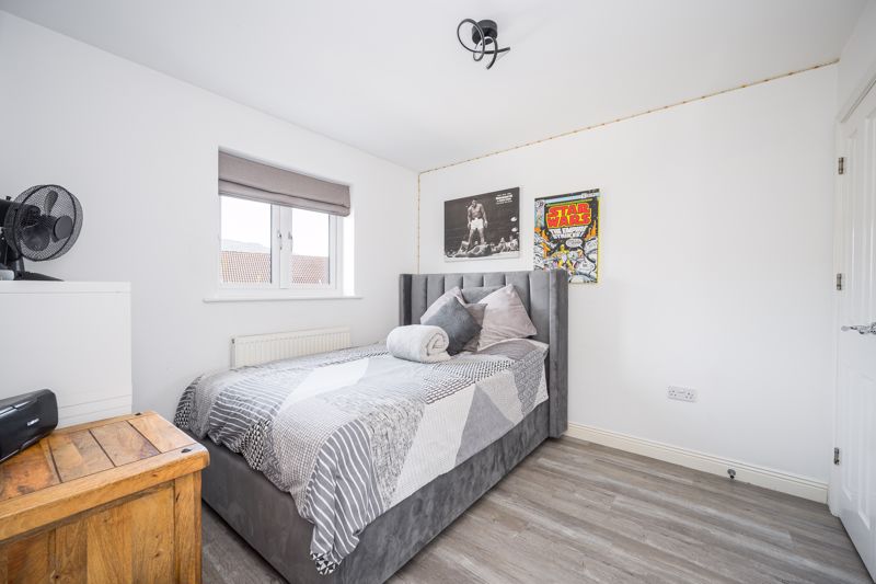 Bedroom- click for photo gallery